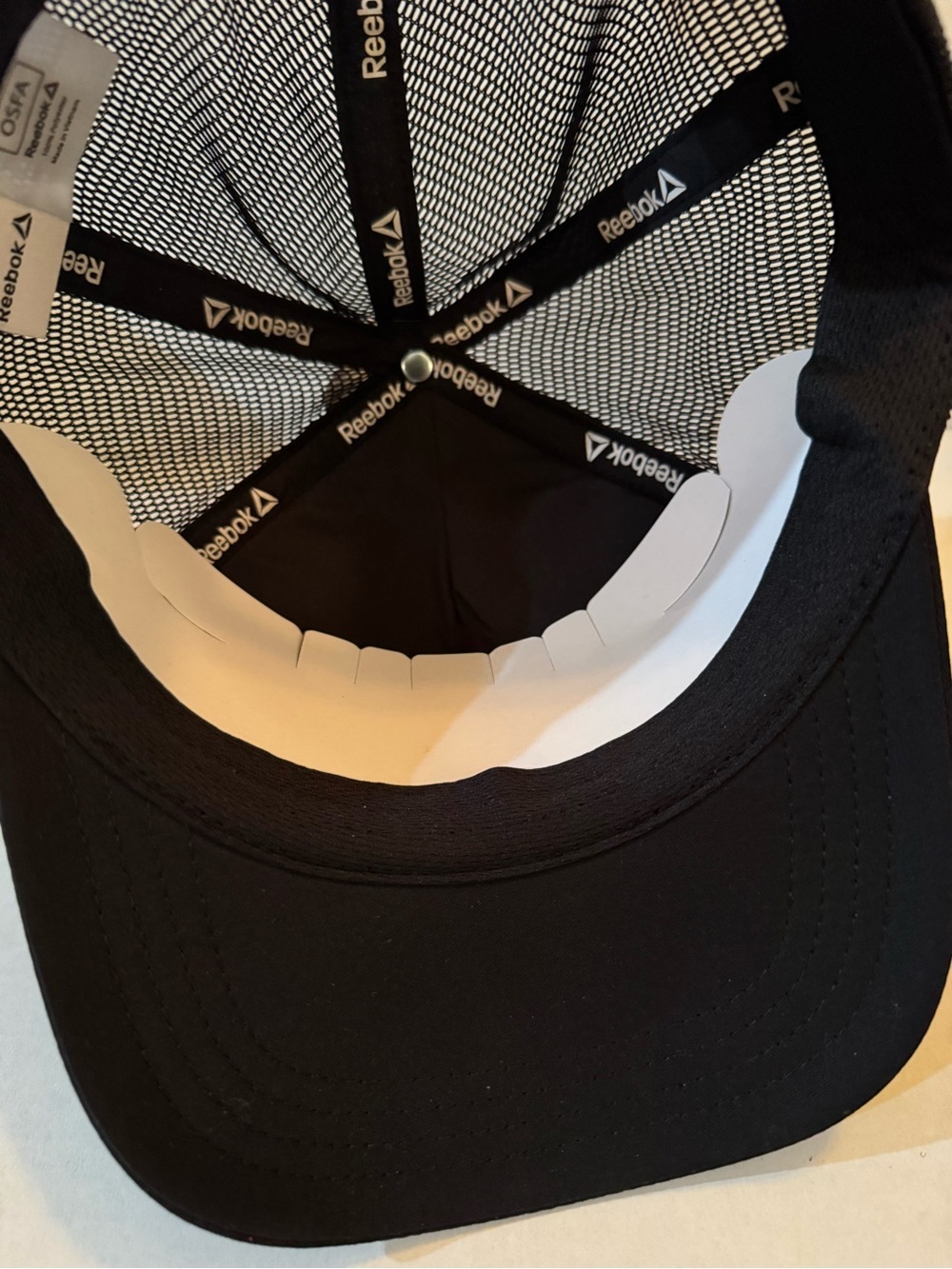 Reebok Legacy Black Cap - Picture 10 of 12